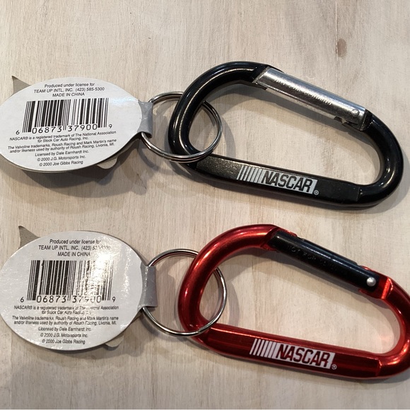 Vintage NWT - 2 NASCAR Key Clips - Father & Son Combo - Dale Sr & Dale Jr - Picture 2 of 4